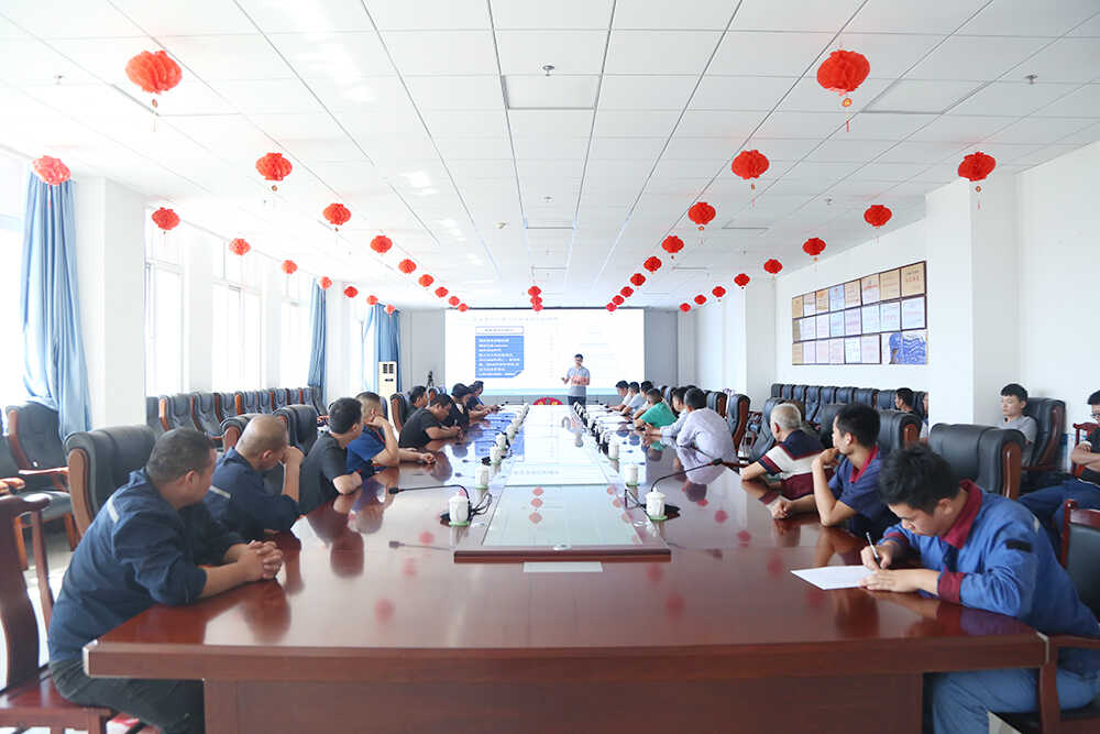 热烈欢迎济宁高新区应急管理局专家莅临中煤集团开展安全生产培训